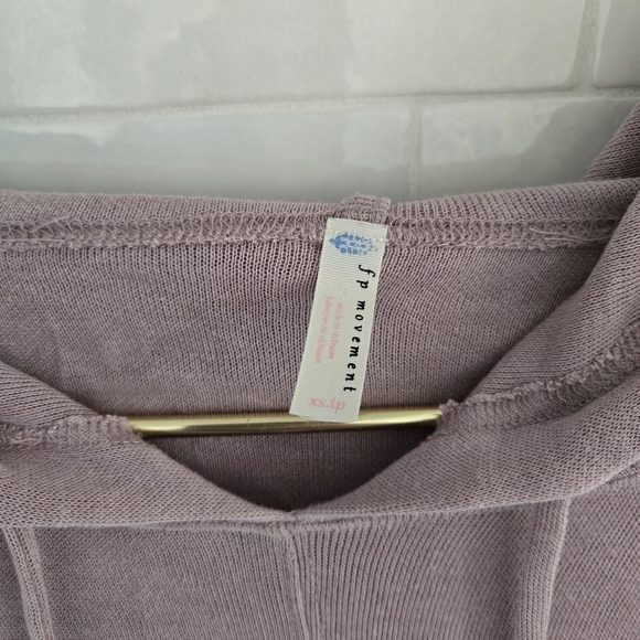 Free People FP Movement Back Into It Cutout Hoodie Sweatshirt Moonlight Mauve XS - Picture 4 of 9